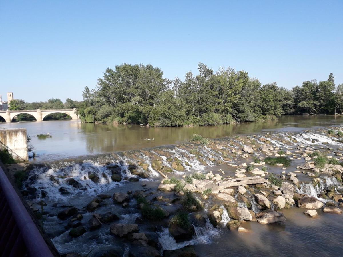 Céntrico y con encanto en tierra de vinos Logroño Esterno foto